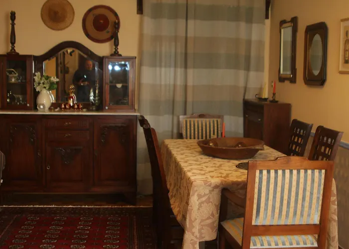 Classic Apartment In Kalamata